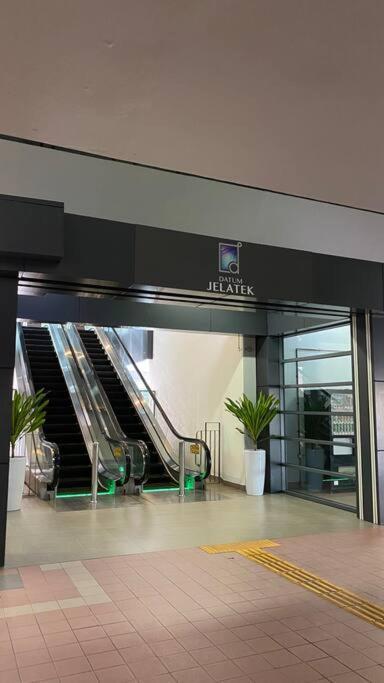 10Mins To Klcc W Lrt+Mall+Netflix Muji Urban Kuala Lumpur Ngoại thất bức ảnh