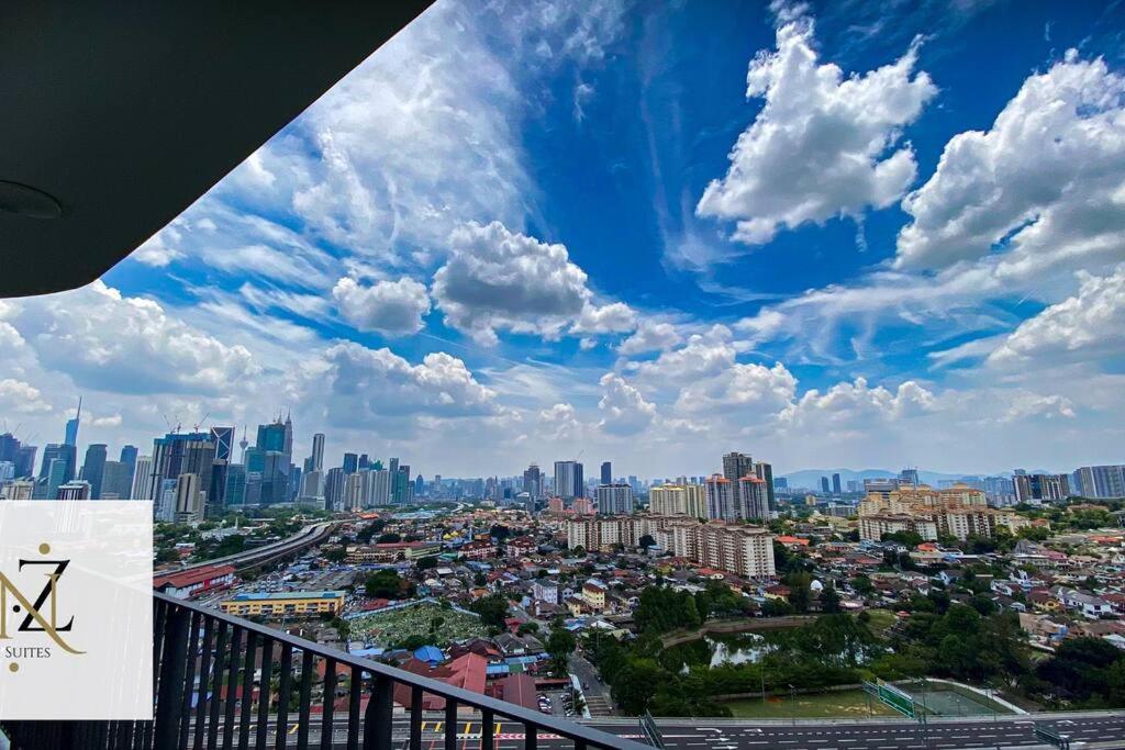 10Mins To Klcc W Lrt+Mall+Netflix Muji Urban Kuala Lumpur Ngoại thất bức ảnh