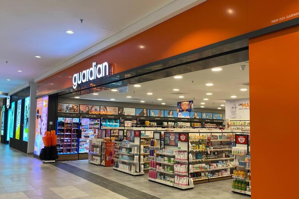 10Mins To Klcc W Lrt+Mall+Netflix Muji Urban Kuala Lumpur Ngoại thất bức ảnh