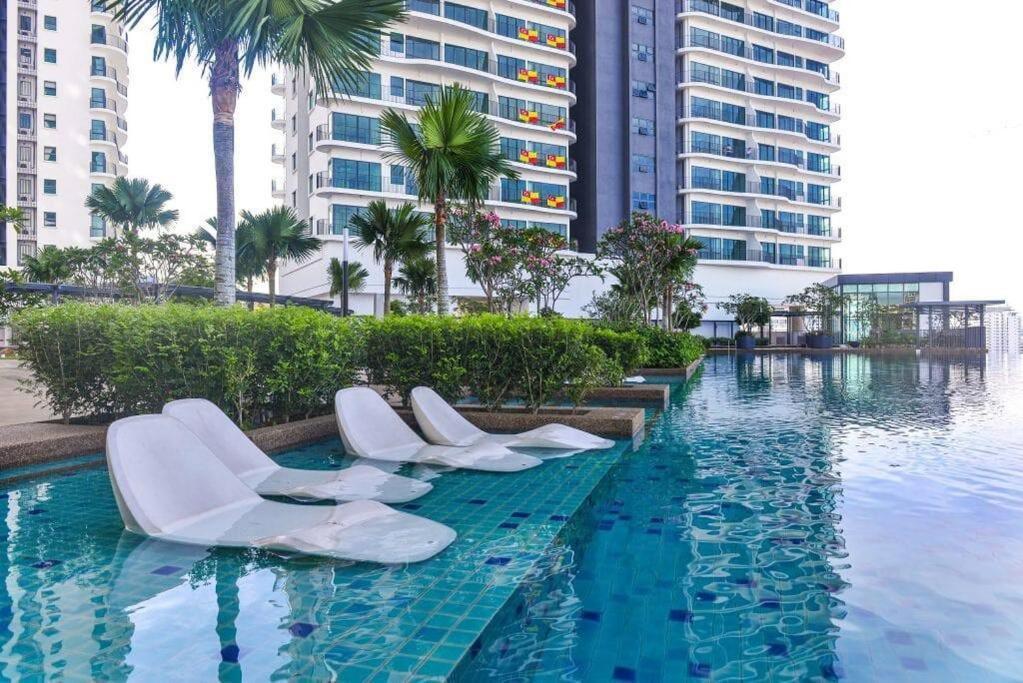 10Mins To Klcc W Lrt+Mall+Netflix Muji Urban Kuala Lumpur Ngoại thất bức ảnh